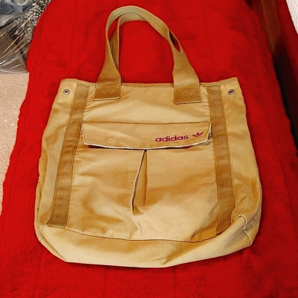 🇨🇦 Green Adidas Tote bag